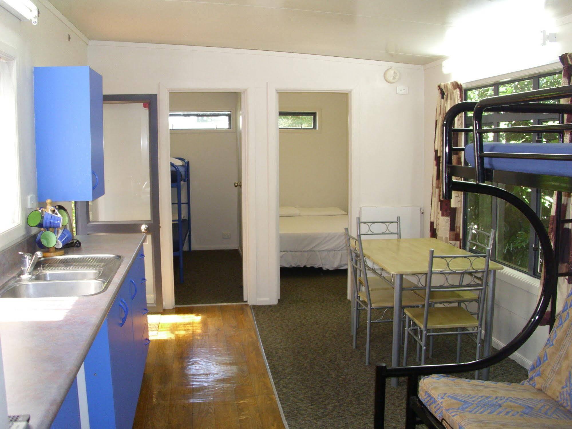 Maketu Hilltop Holiday Park Buitenkant foto