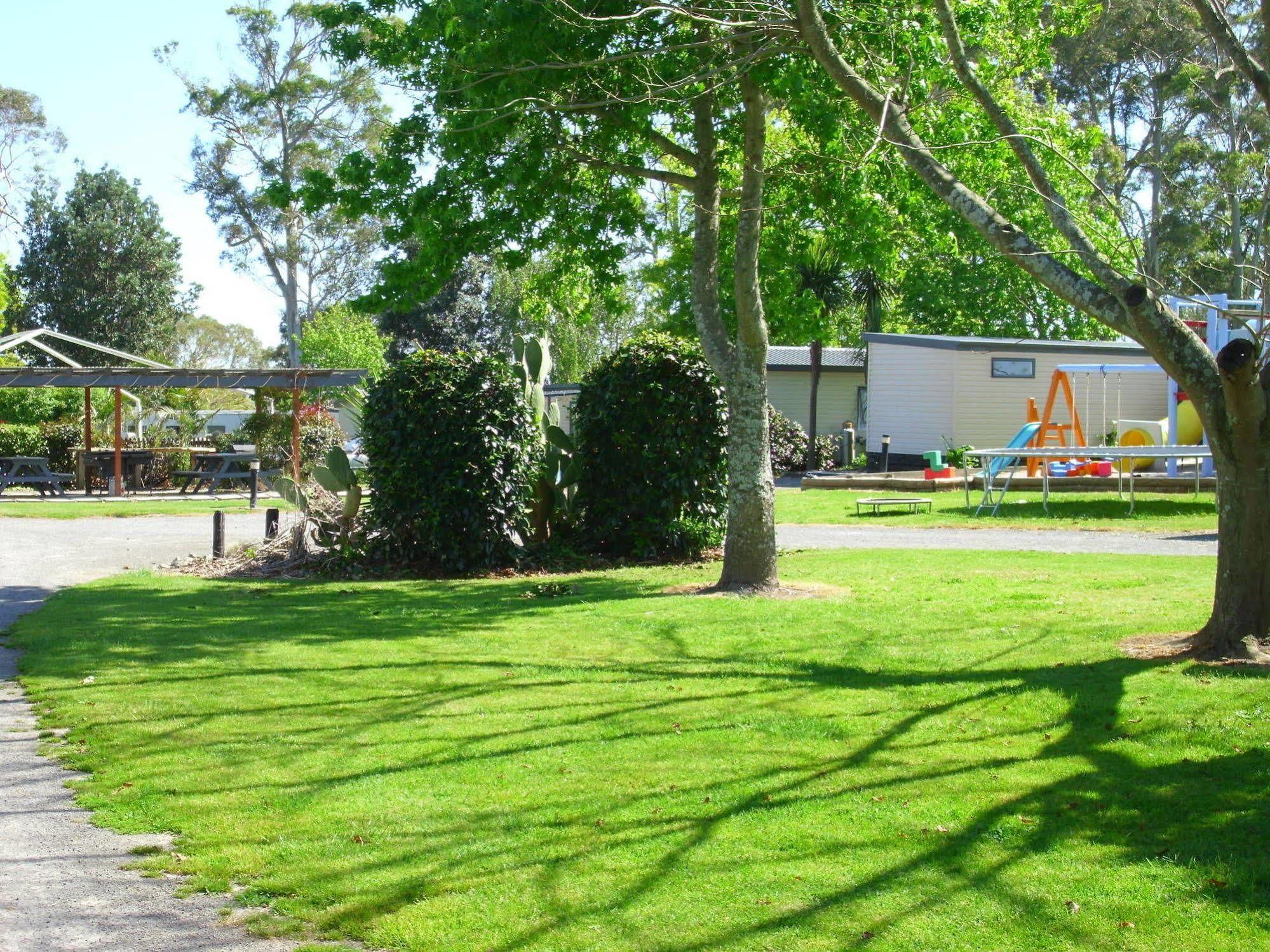 Maketu Hilltop Holiday Park Buitenkant foto